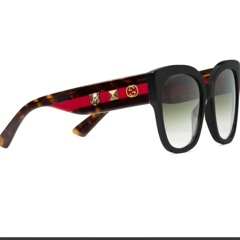 ❤️GUCCI Acetate Square Frame Web
Sunglasses GGOO59S Black
Tortoise 🖤 like NEW